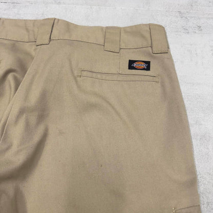 Baggy Dickies carpenter shorts W36