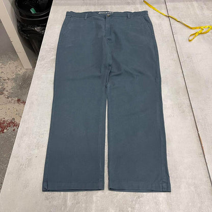 Mens Dickies skate style trousers W40 L32