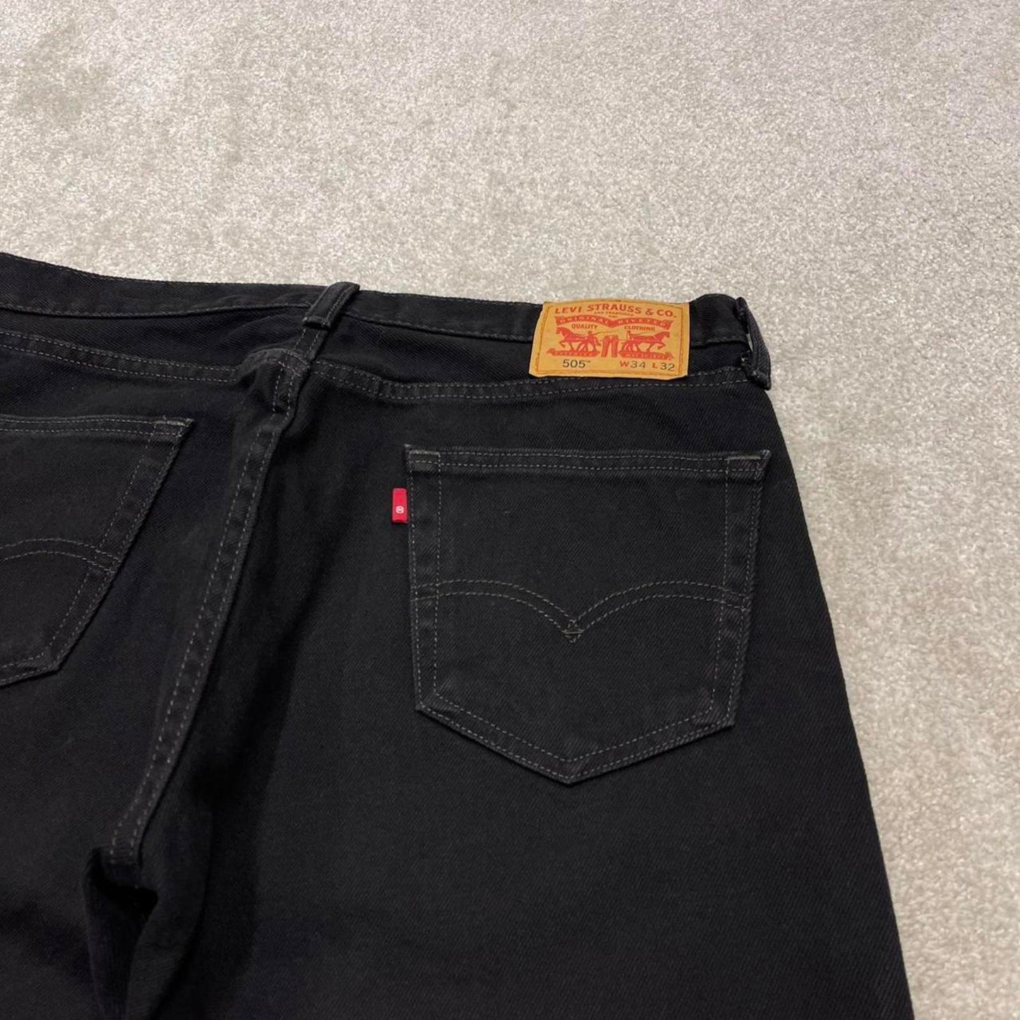 Black Levis 505 jeans y2k 90s style W34L32 red tab logo 5 pocket denim pants skater