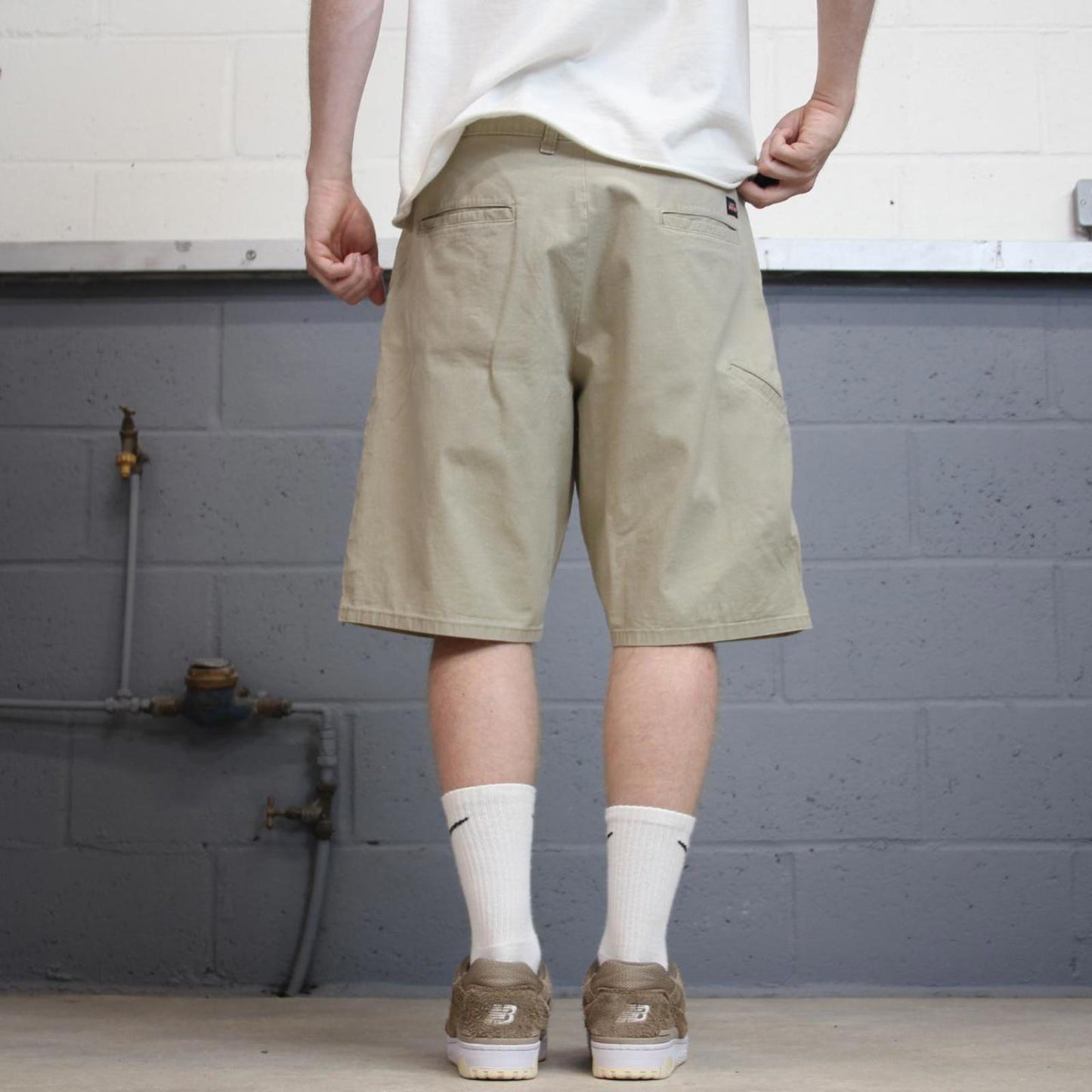 Baggy Beige Dickies carpenter shorts W36