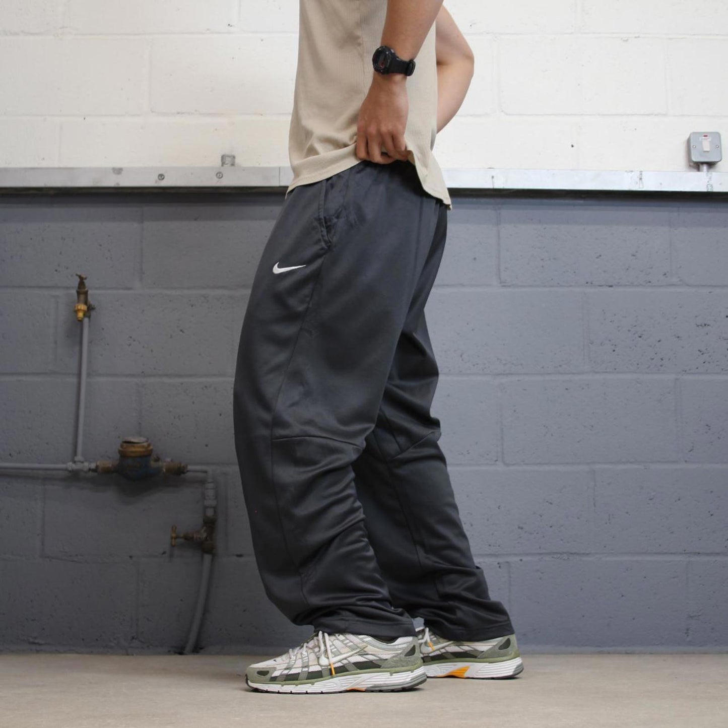 Nike Trackies XXL grey fleece lined loose floaty leg joggers