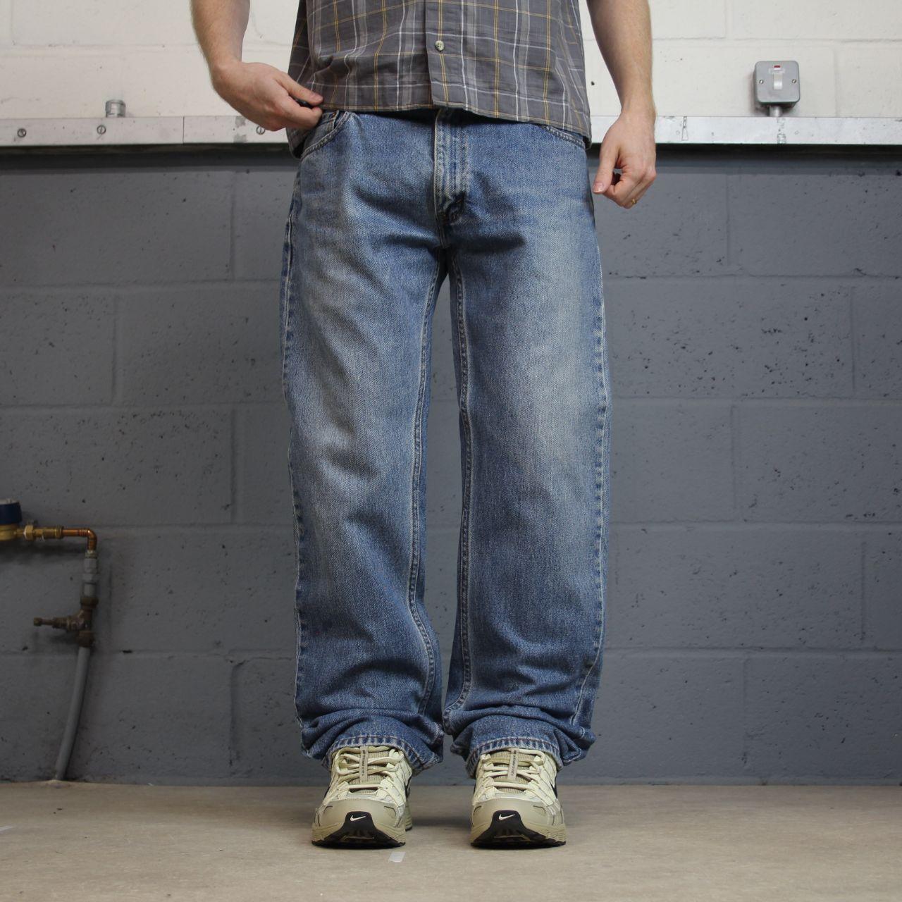 Levi’s 505 jeans y2k W34L32 blue denim Levi’s straight leg red tab logo 2000s style pants