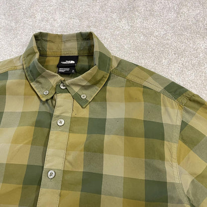 North face checkered short sleeve shirt green TNF festival surf style check shirt button down summer
