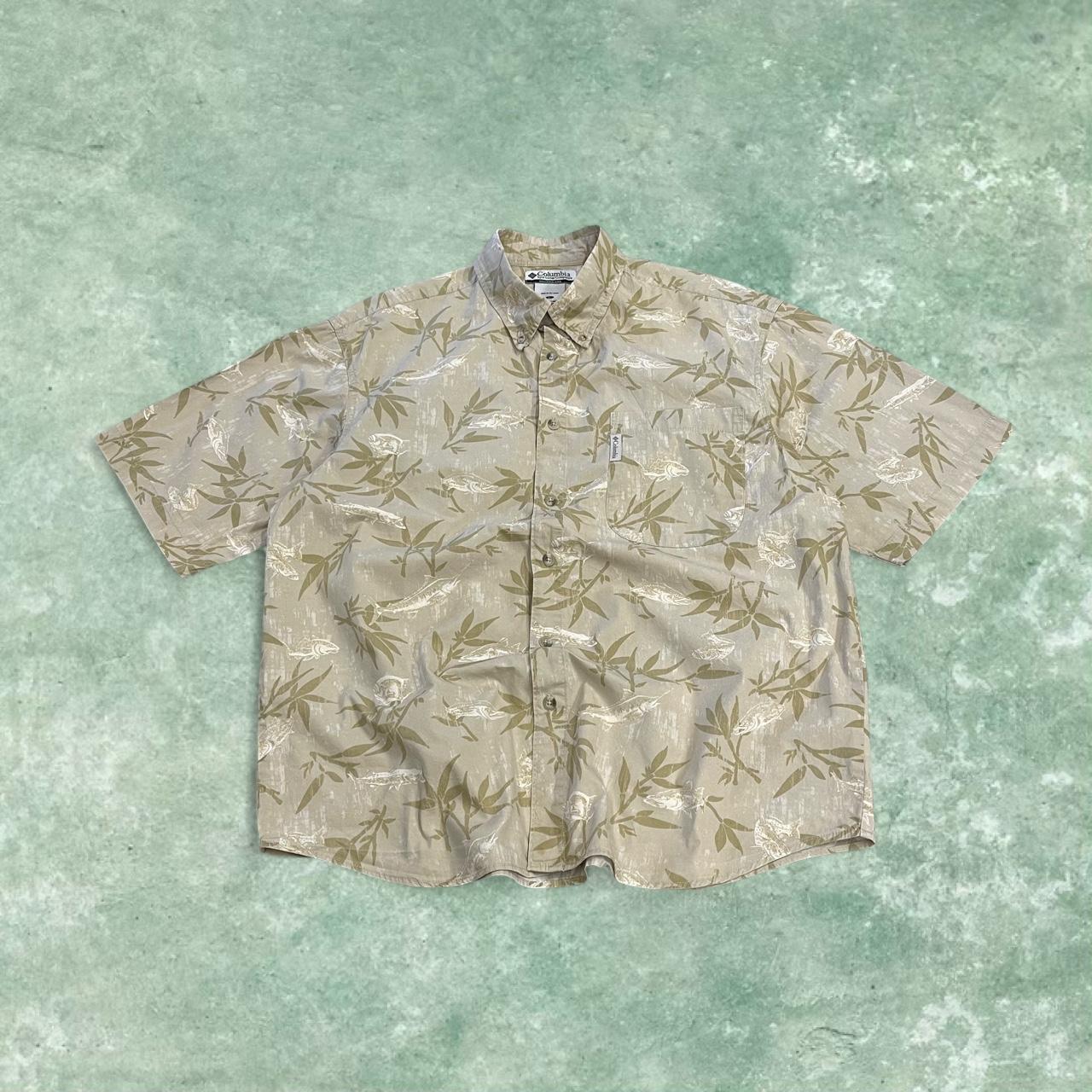 Columbia funky pattern short sleeve Hawaiian shirt khaki Y2K boxy fit fishing festival button shirt