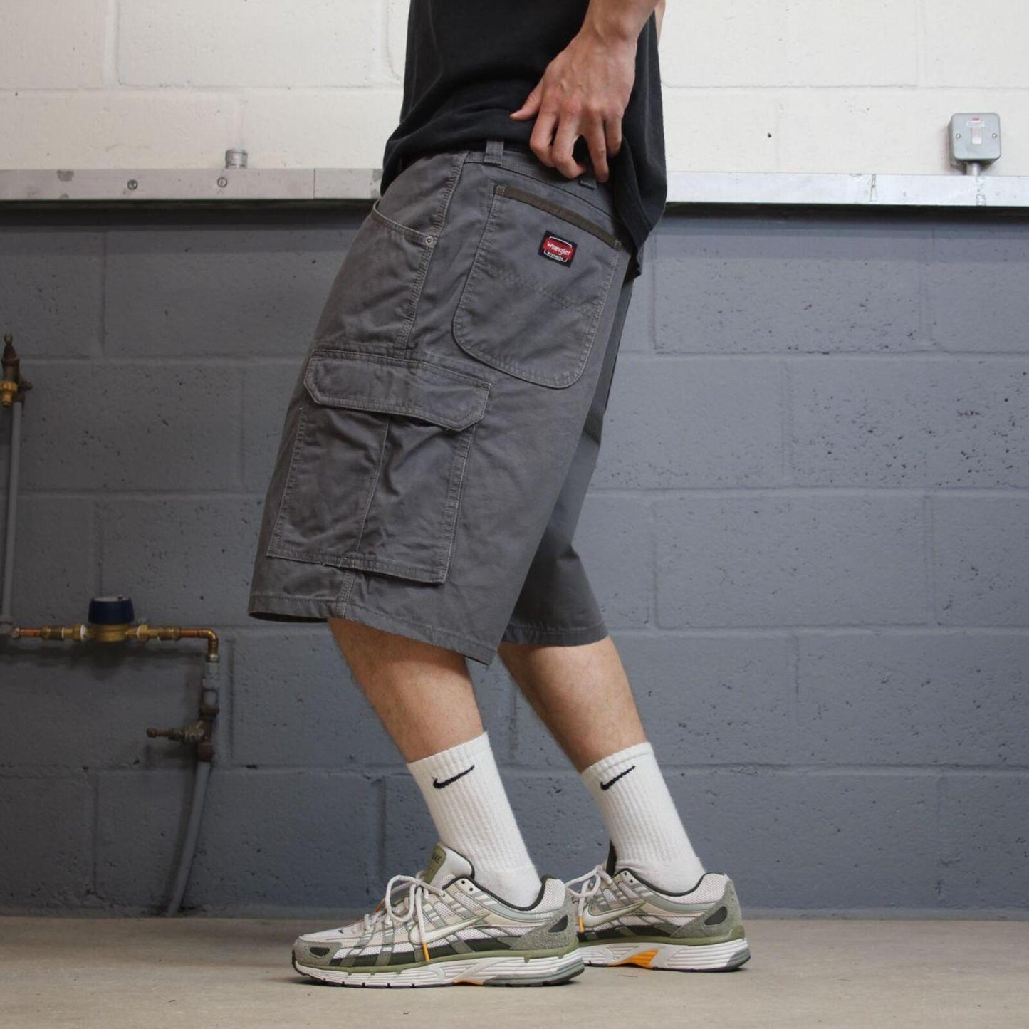 Wrangler baggy cargo shorts carpenter grey Loose wide leg skater style summer jorts
