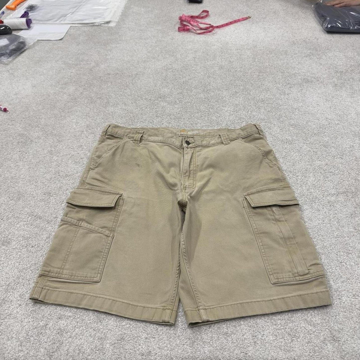 Carhartt cargo shorts relaxed khaki Loose relaxed fit skate style workwear shorts