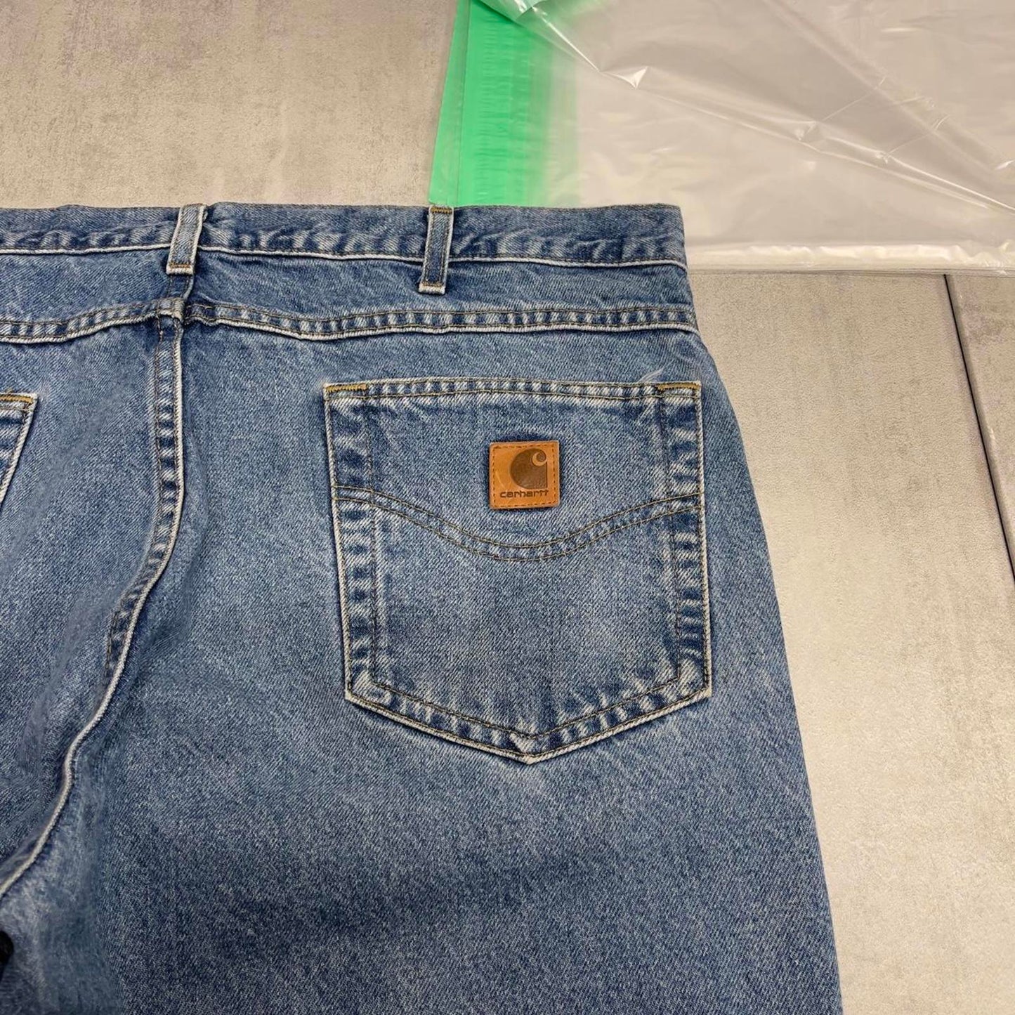 Blue Carhartt jeans W38L29 loose denim 90s style skater jeans