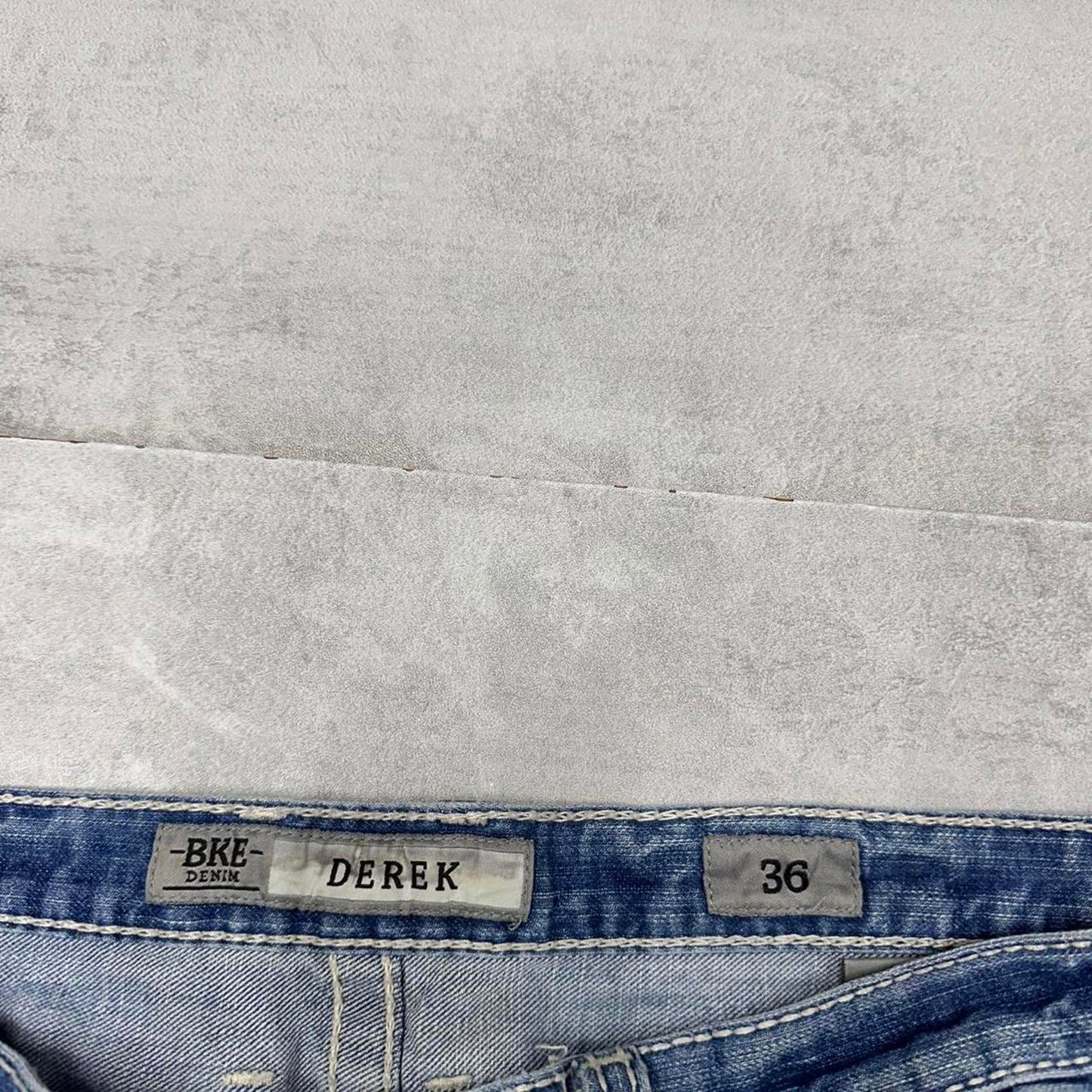 Mens Loose BKE jorts W36 loose denim y2k shorts embroidered design