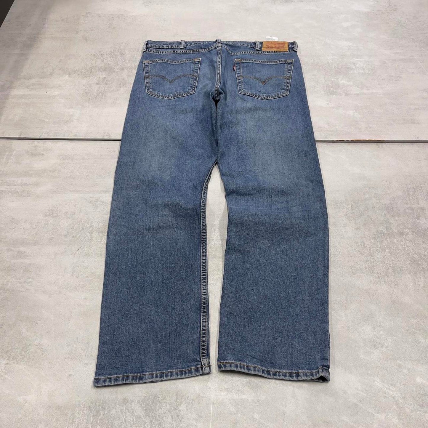 Blue Levis 505 jeans W38L30 blue loose straight leg y2k style pants red tab logo