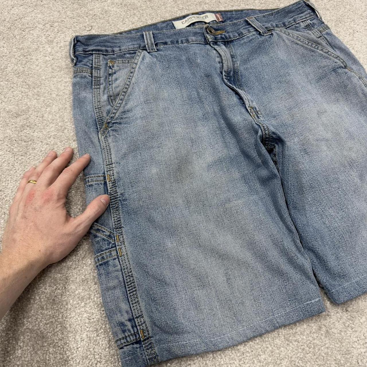 Levi’s denim carpenter shorts blue loose leg cargo jorts skate style summer