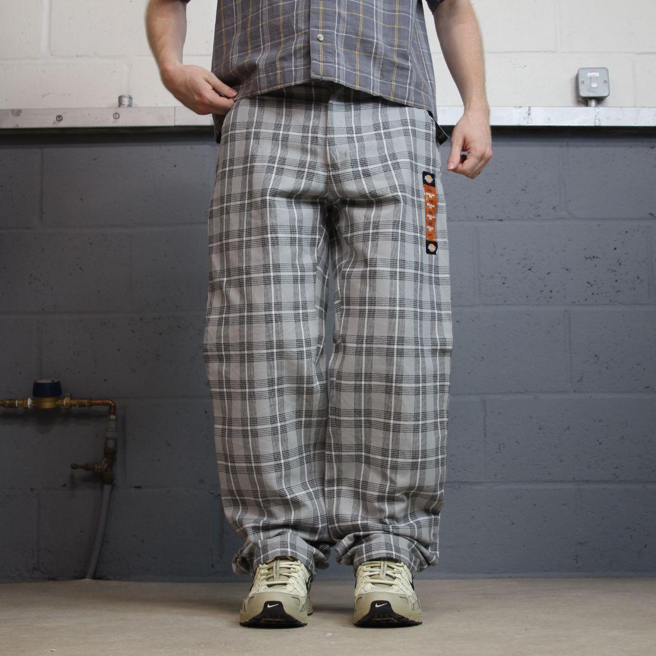 Dickies checkered pants loose grey W34L32 Regular fit chino skate style check trousers