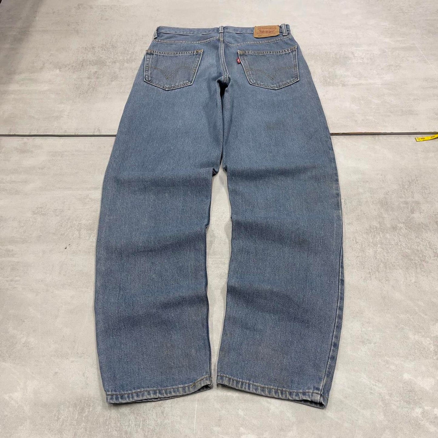 Baggy Levis 550 jeans W34 L34 blue loose 90s relaxed style skater jeans red tab logo
