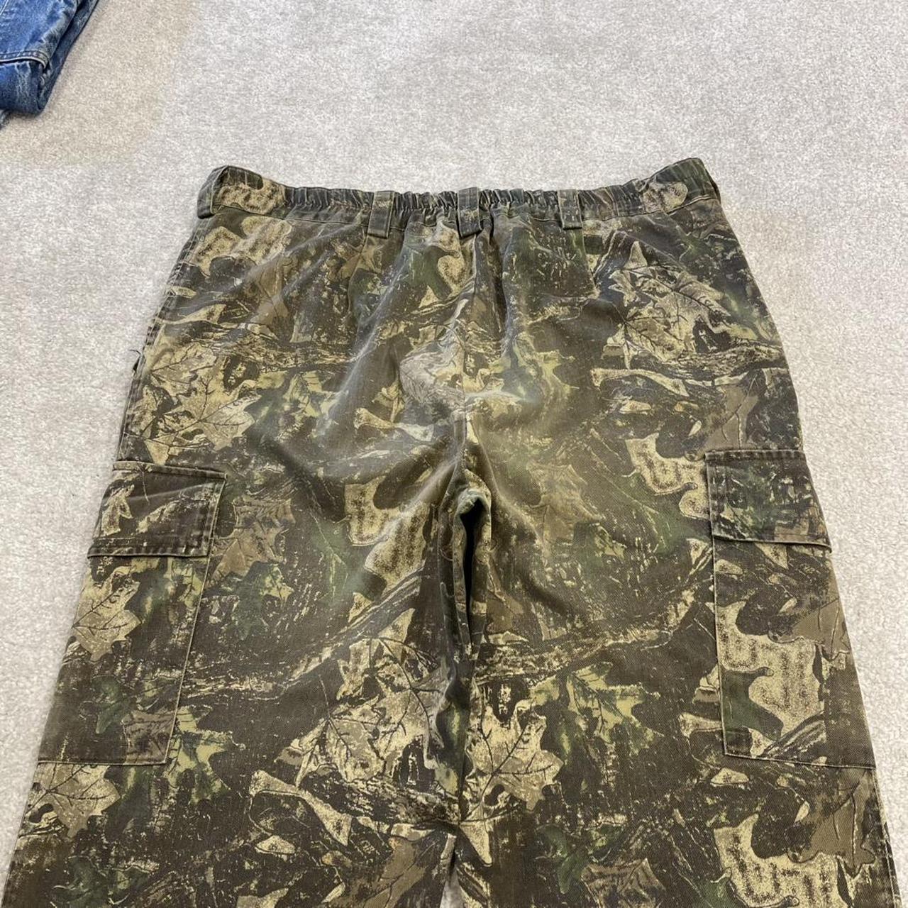 Vintage camo cargo pants khaki Loose floaty camouflage Y2K hunting trousers
