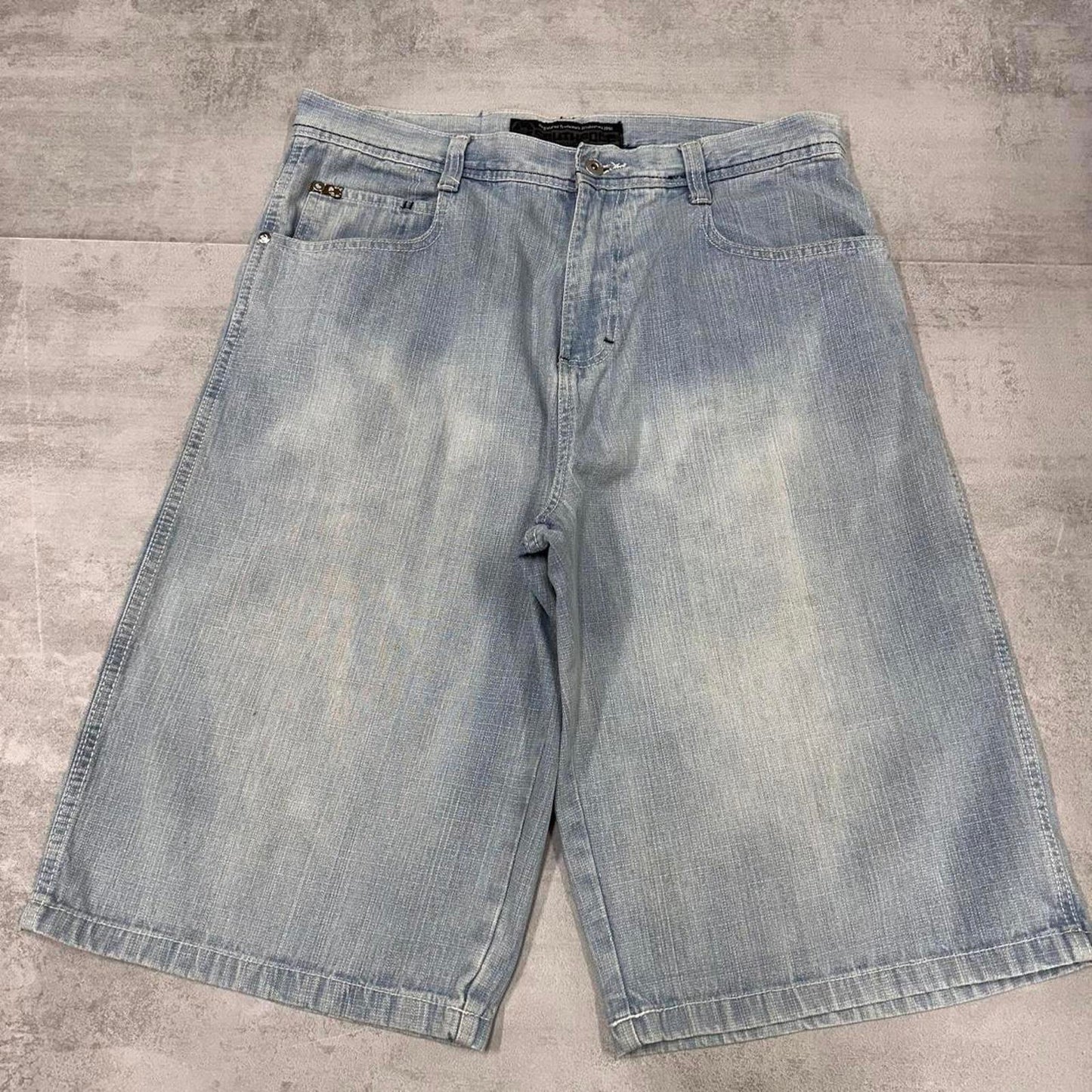 Baggy Southpole jorts W36