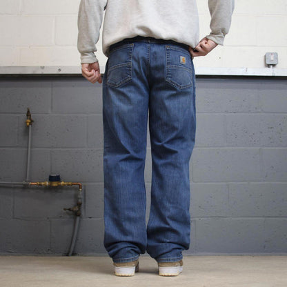 Vintage blue Carhartt jeans W36L32 relaxed denim 90s style skater jeans patch logo