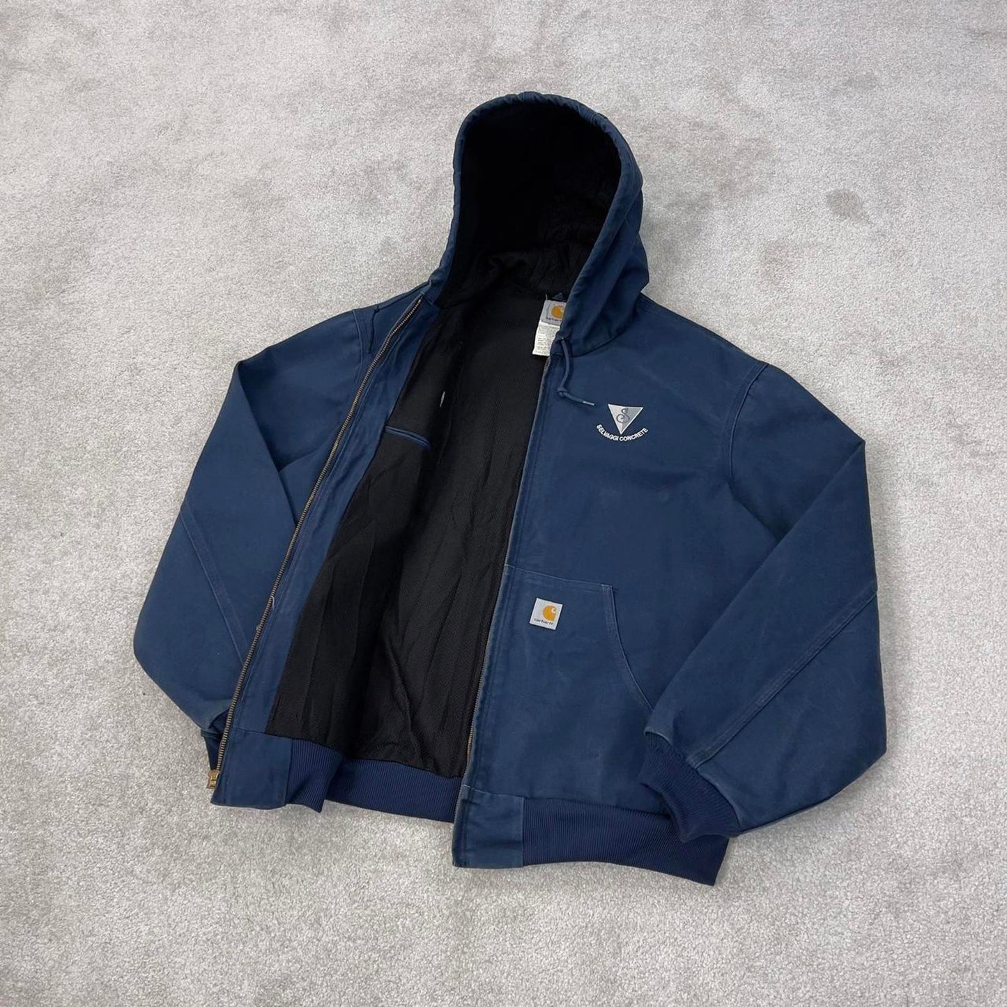 Vintage navy Carhartt hooded active jacket XL canvas bomber