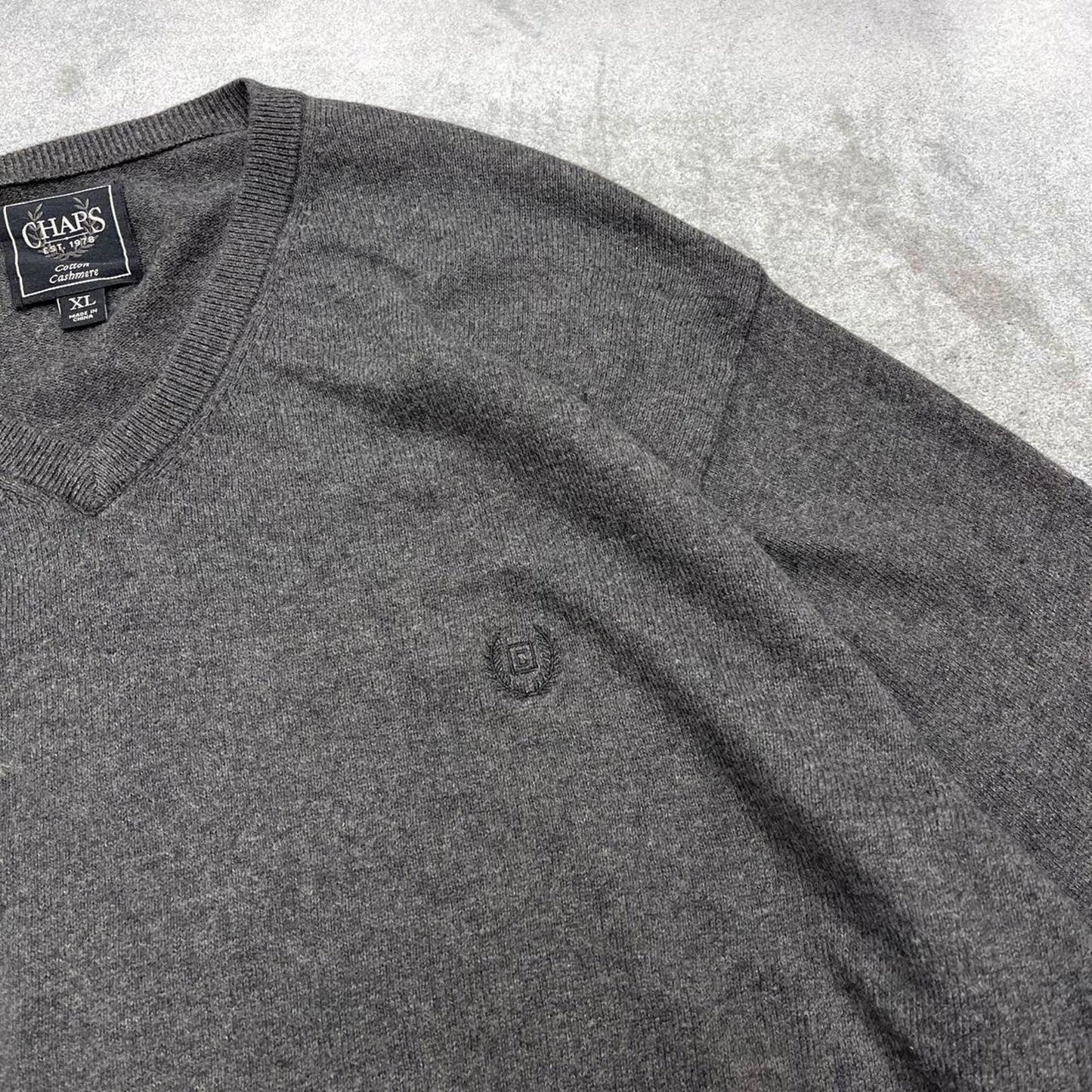 Y2K CHAPS knit sweater jumper grey Embroidered logo cotton v neck cashmere knitted pullover