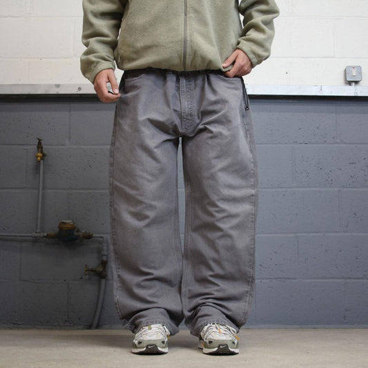 Vintage baggy Carhartt jeans 90s y2k skater style W46L30 grey relaxed fit 100% cotton canvas