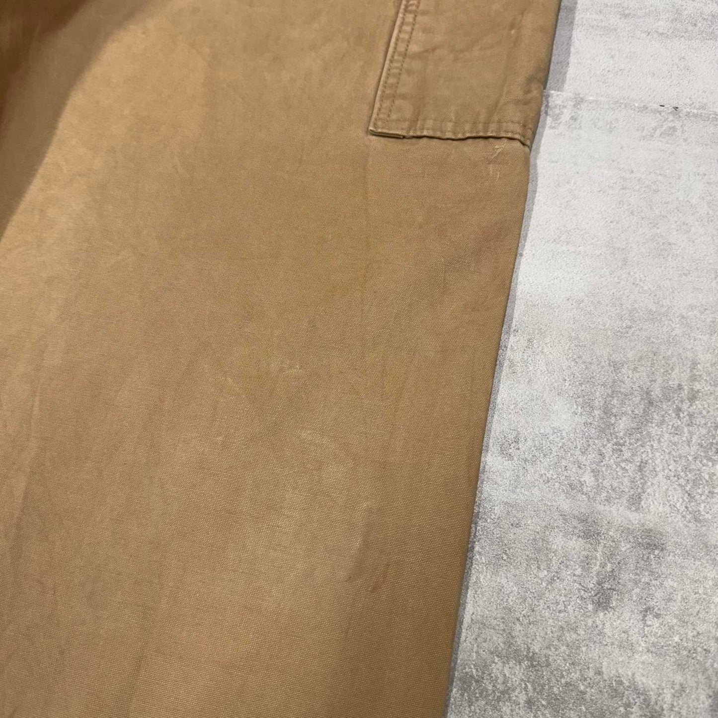 Tan Wrangler carpenter pants W42L32 loose cargo skater style trousers