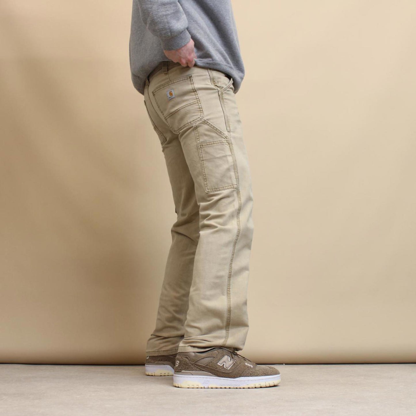 Tan Carhartt carpenter pants size 8 W32L31 original fit cargo 90s style pants