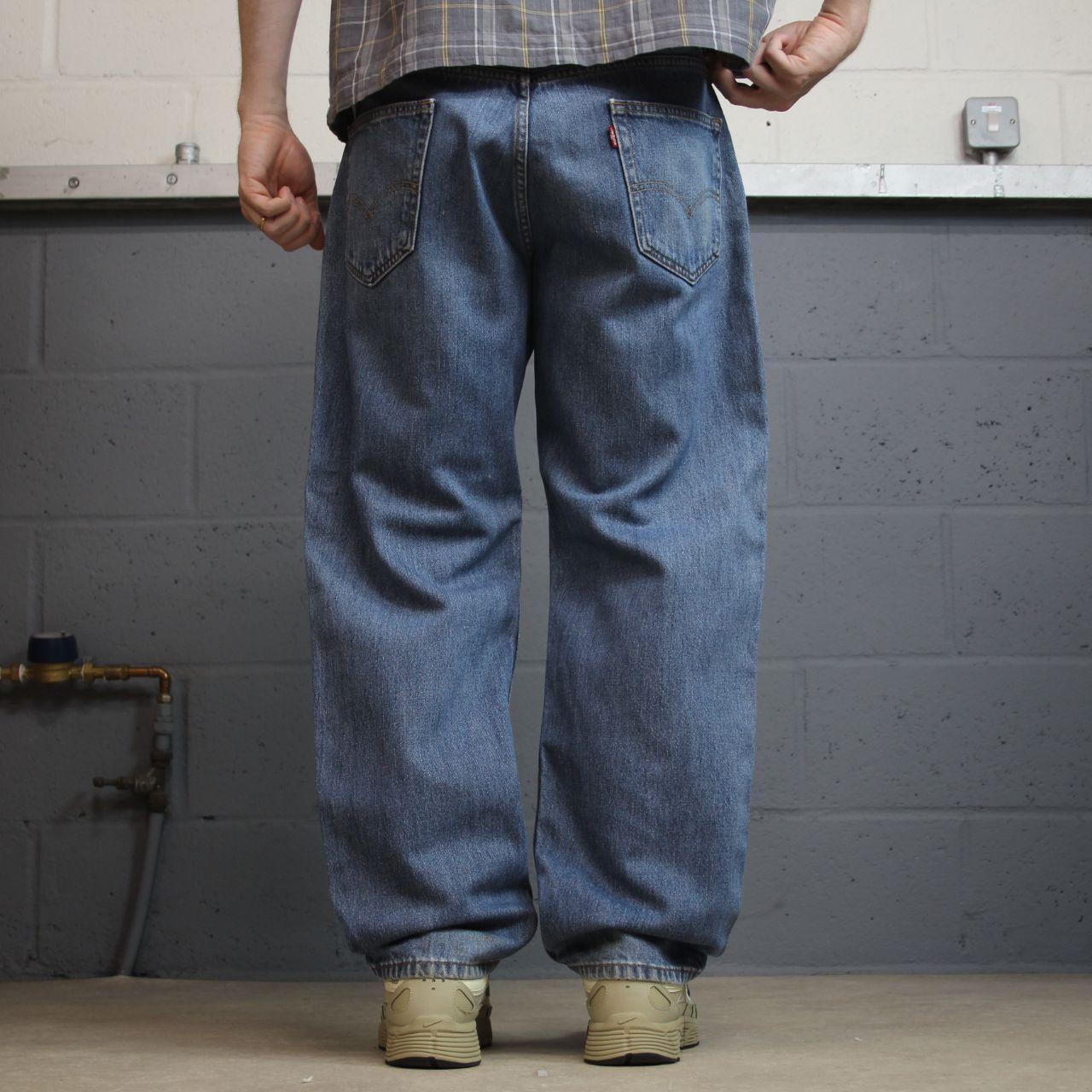 Levi’s 550 denim jeans y2k W36L30 blue loose straight leg red tab logo pants