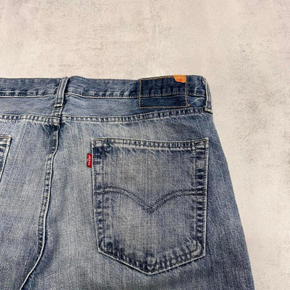 Levis jeans W36 L30 blue 514 denim jeans red tab logo