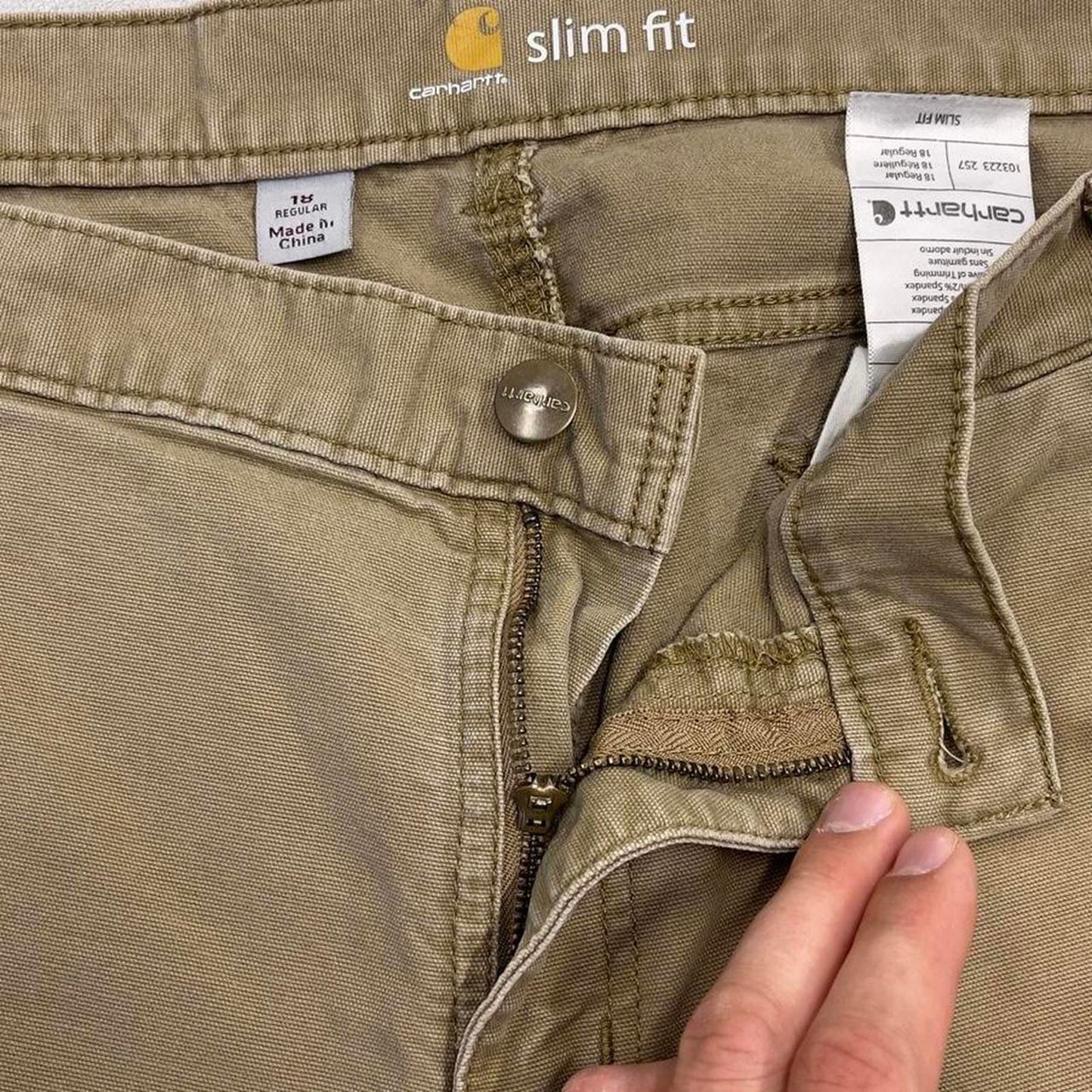 Carhartt double knee carpenter pants size 18 (W38 L30) khaki slim fit work trousers