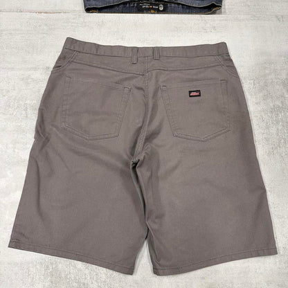Mens Dickies shorts W36