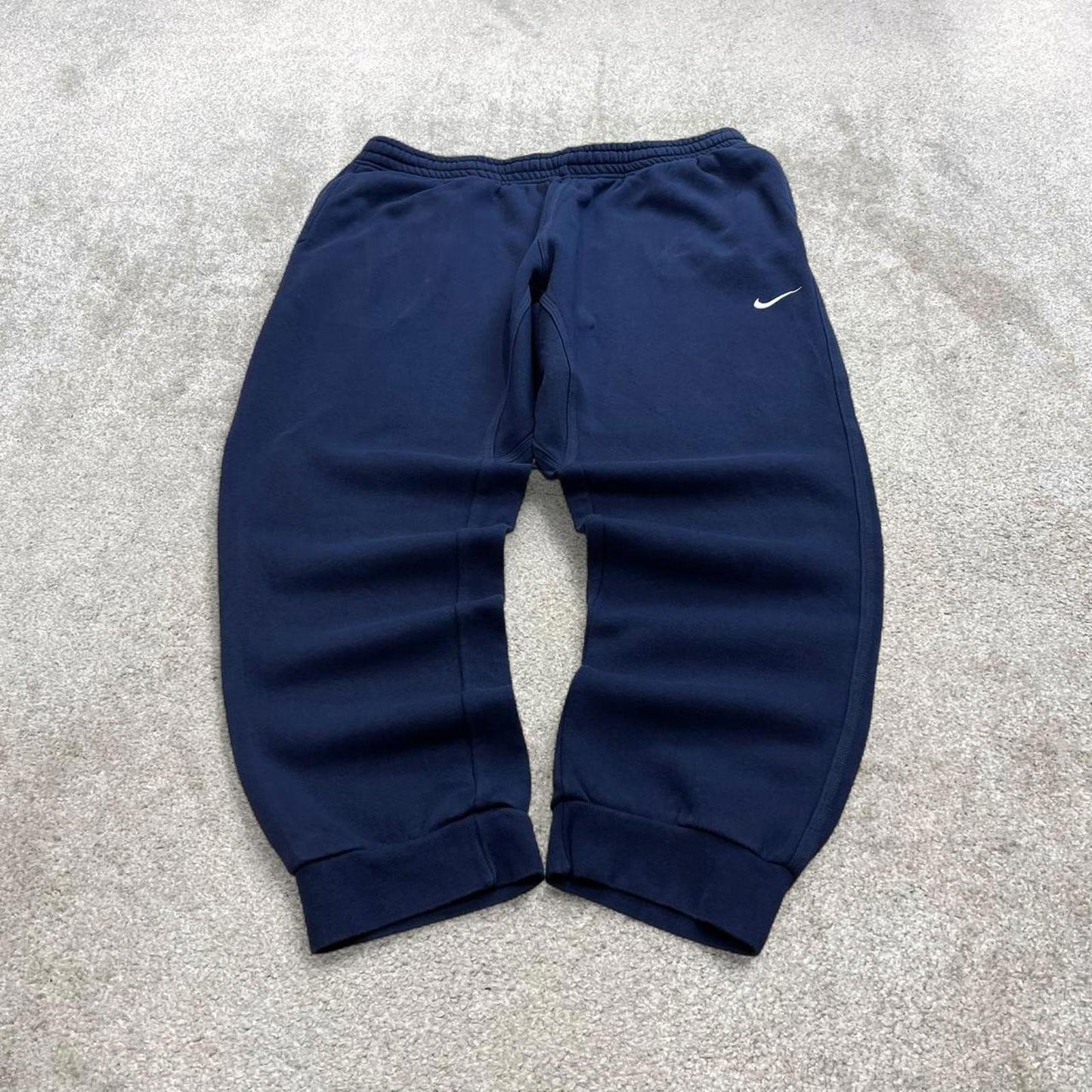 Navy Nike joggers XXL y2k 00s style sweatpants Swoosh logo gym wear track pants
