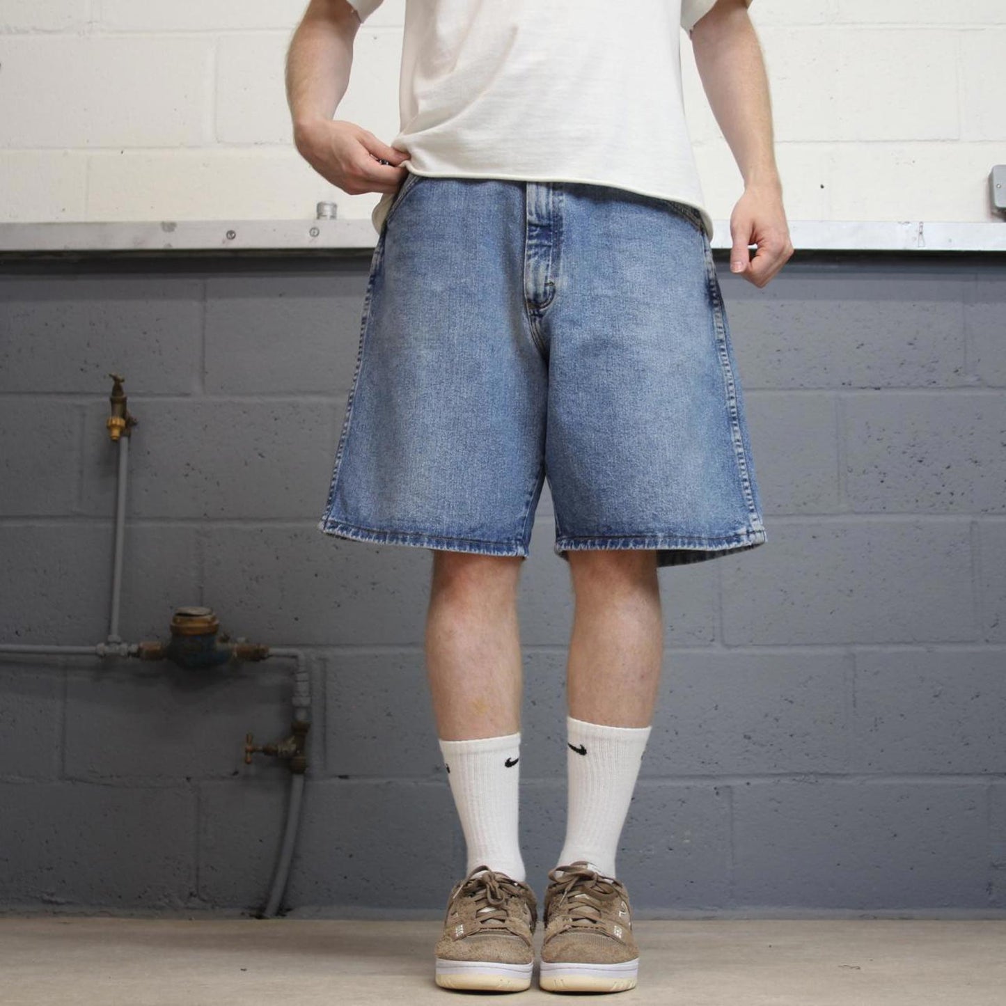 Mens Baggy Wrangler Jorts W36