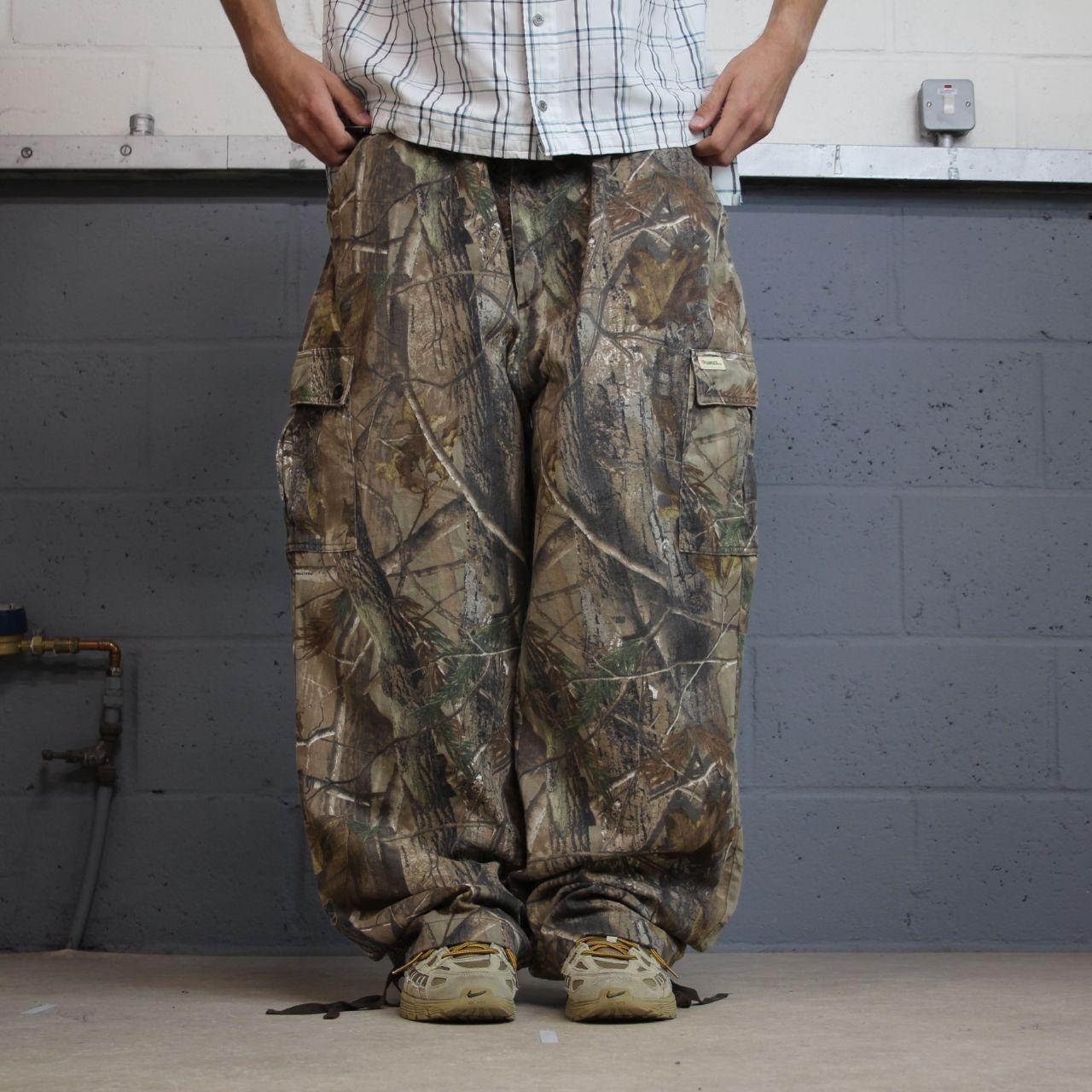 Realtree baggy camo cargo pants wide leg Y2K khaki Gander loose fit camouflage outdoors trousers