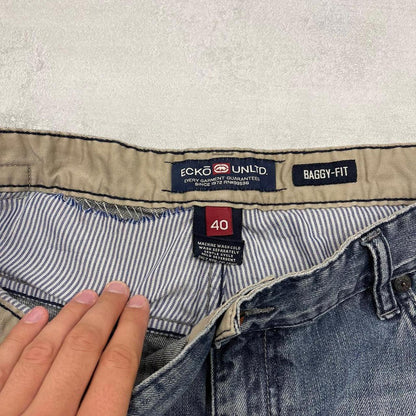Baggy Ecko Unltd denim shorts W40 long wide leg Y2K skate style denim jorts embossed designs