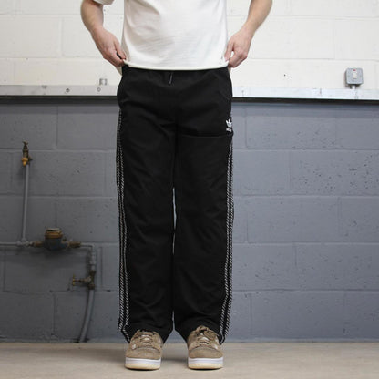 Black loose Adidas trackies XL