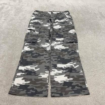 Camo cargo pants loose W32L31 khaki grey camouflage y2k style cargo trousers