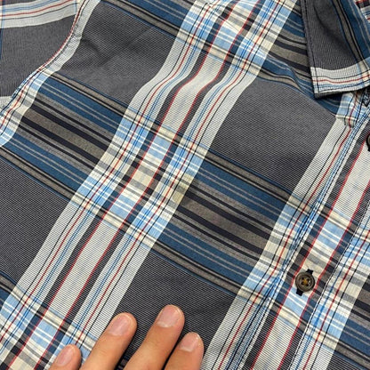 North Face checkered short sleeve shirt grey navy TNF Festival style surf check shirt
