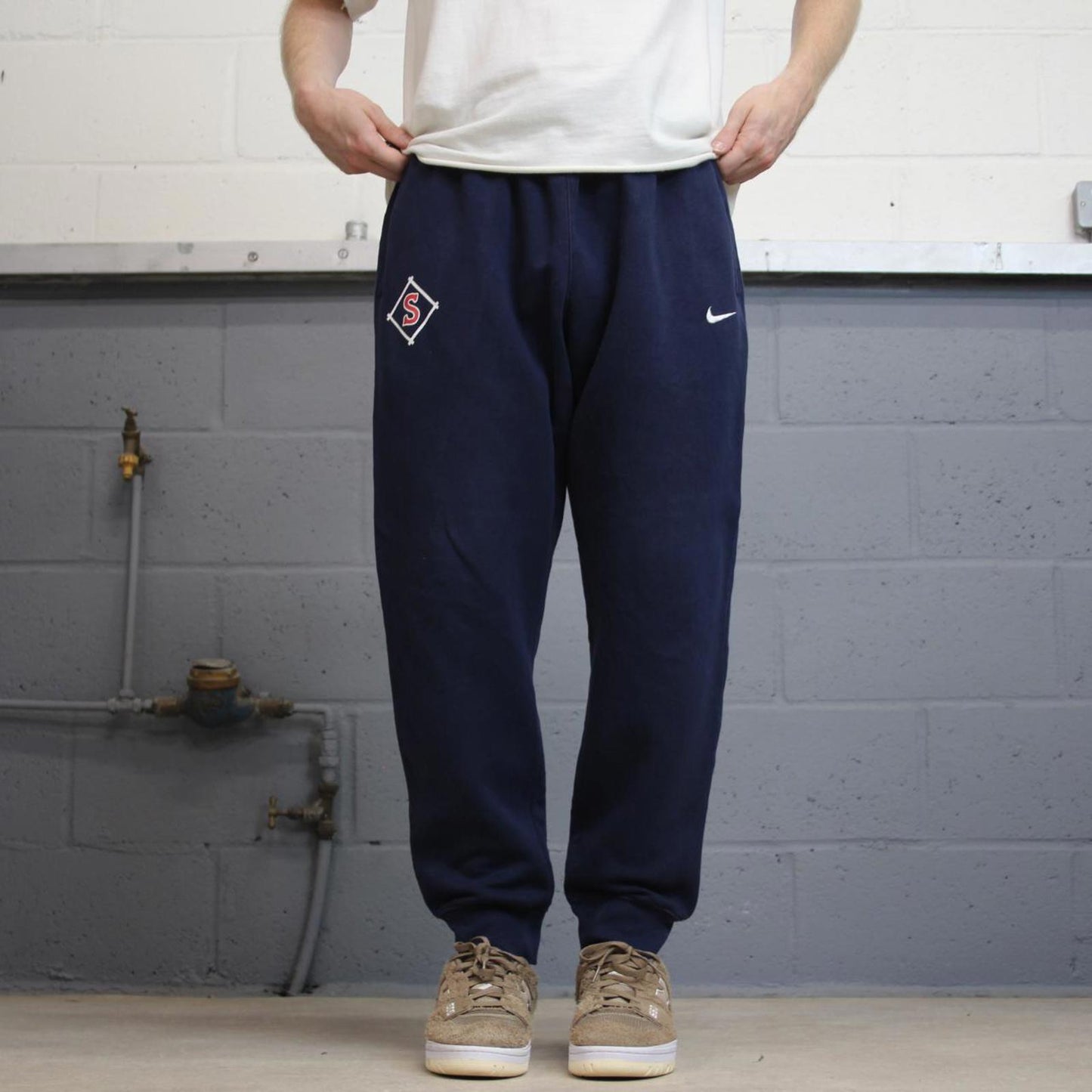 Navy Nike joggers L y2k style sportswear track pants loose fit embroidered logo