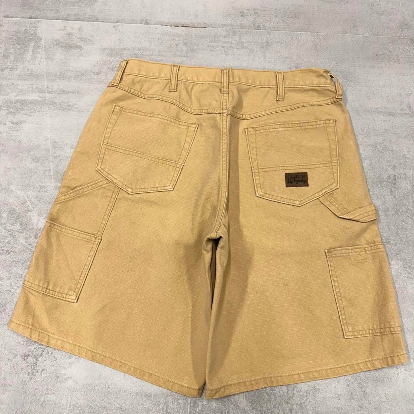 Baggy carpenter jorts W32