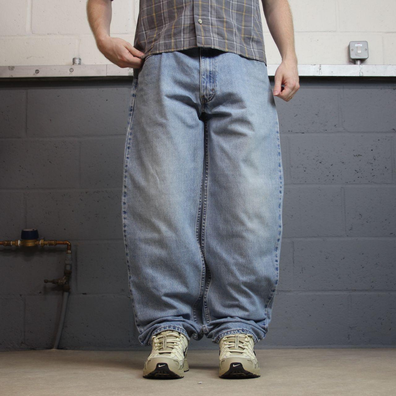 Levi’s baggy jeans Y2K W36L34 blue Levi’s 550 relaxed fit surf style pants red tab logo