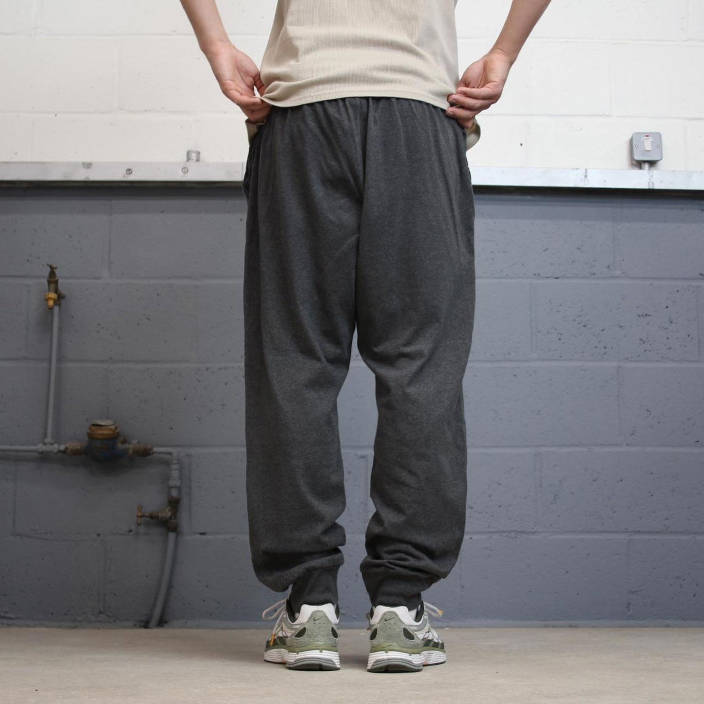 Y2k Grey Champion Cargo Joggers XXL mens loose sweatpants print logo
