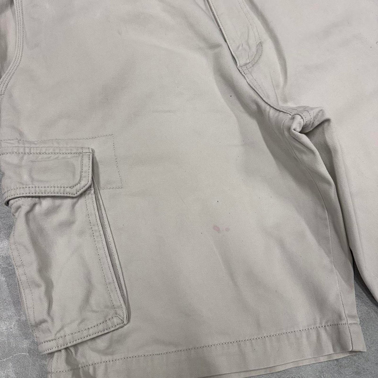 Dockers cargo shorts W36