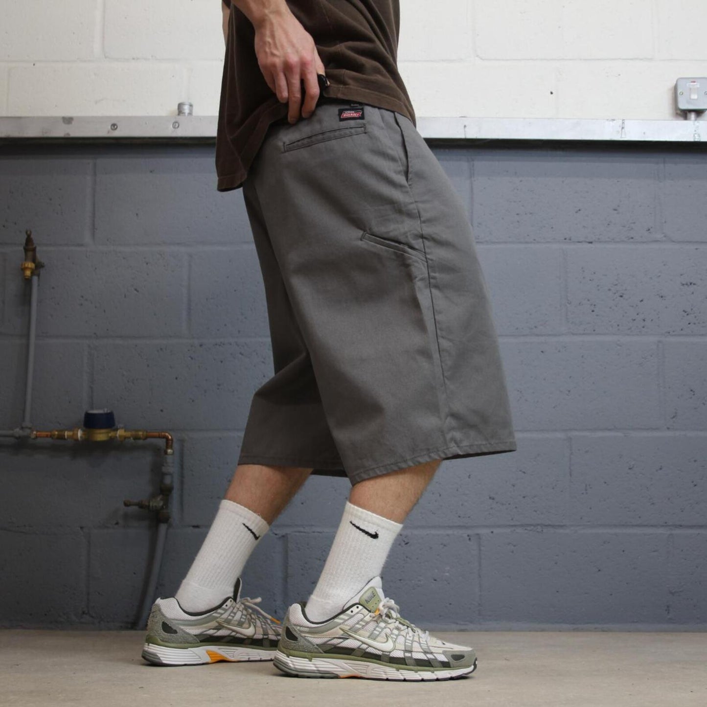 Dickies extra baggy shorts carpenter grey Twill chino skater style shorts wide long leg