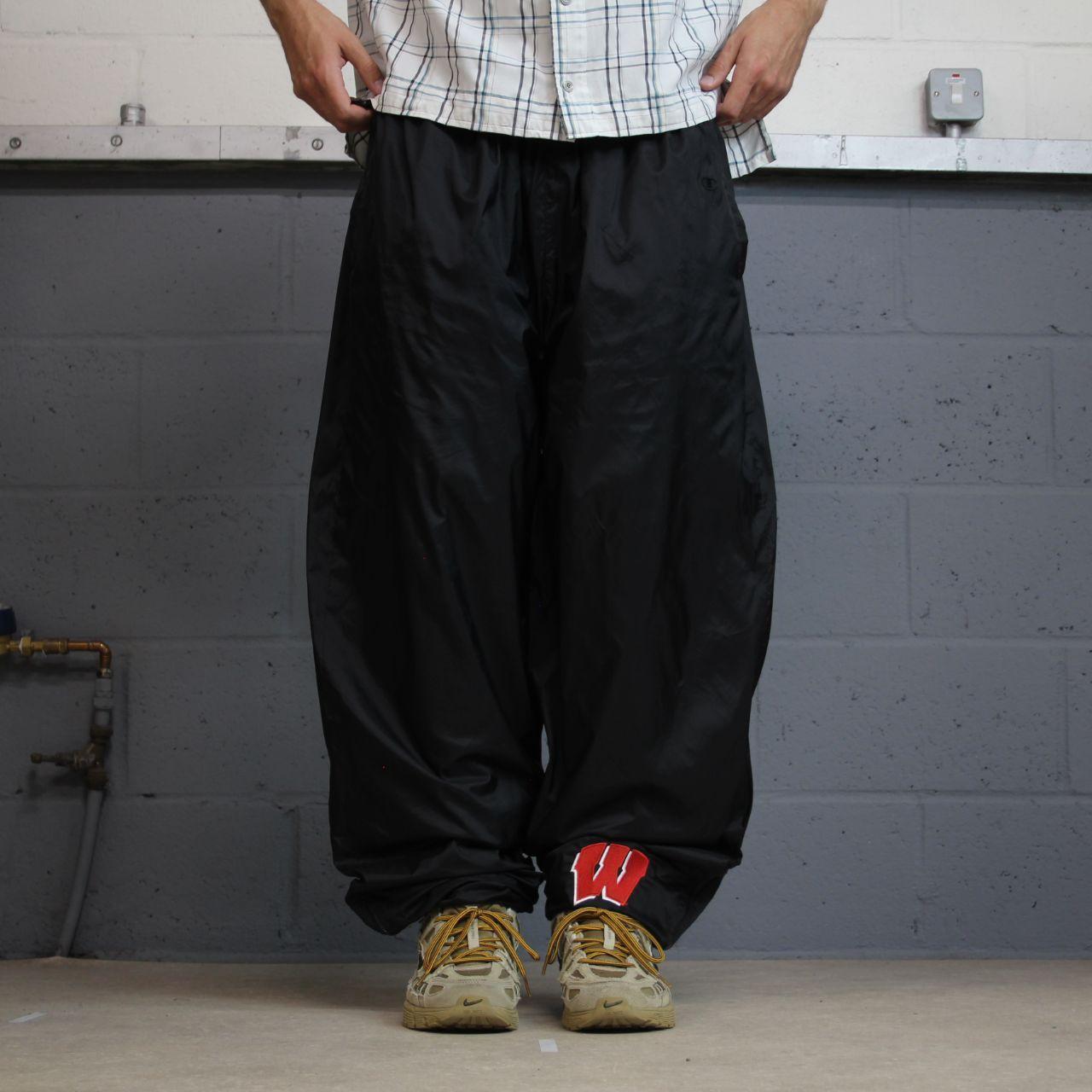 Champion baggy tracksuit bottoms black embroidered Loose mesh lined casual track pants