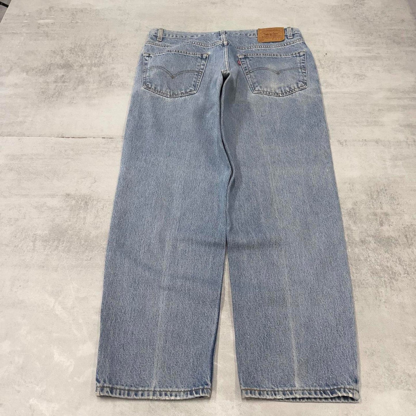 Levis 550 jeans W38 L30 blue loose 90s relaxed style skater jeans red tab logo