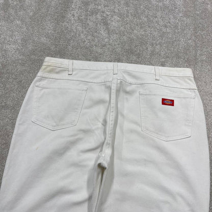 White Dickies jeans W40L30 loose white 90s skater style pants patch logo workwear
