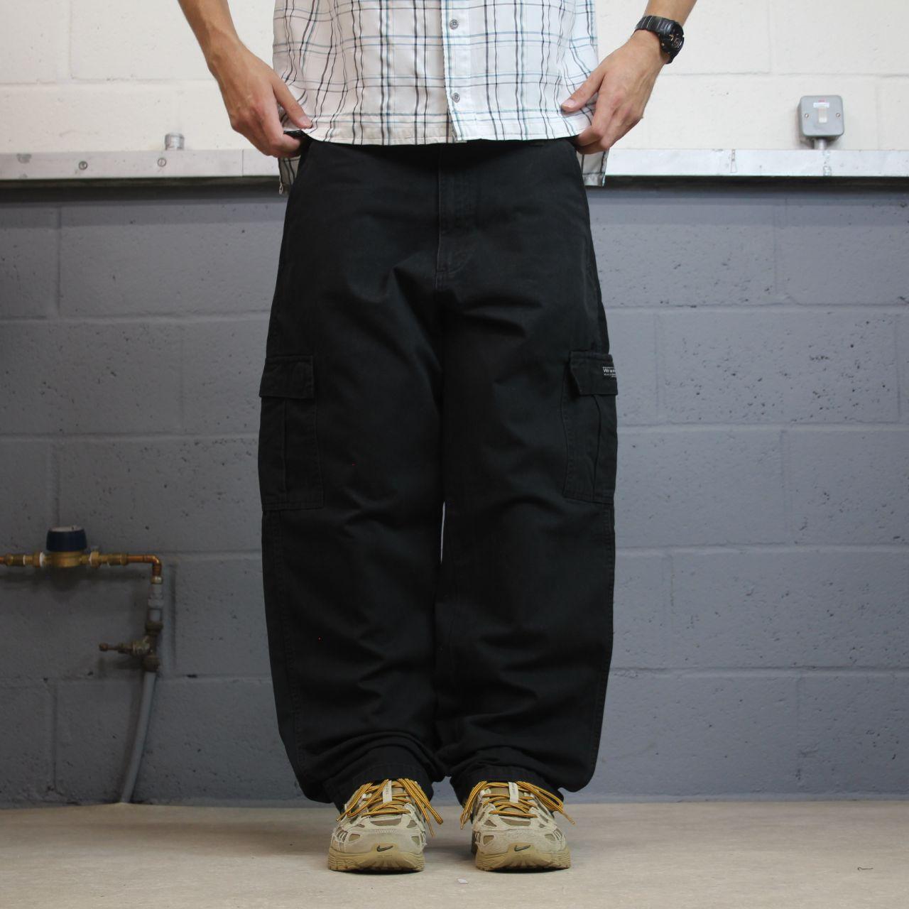 Wrangler cargo pants y2k black W36L30 Loose straight leg skater work pants