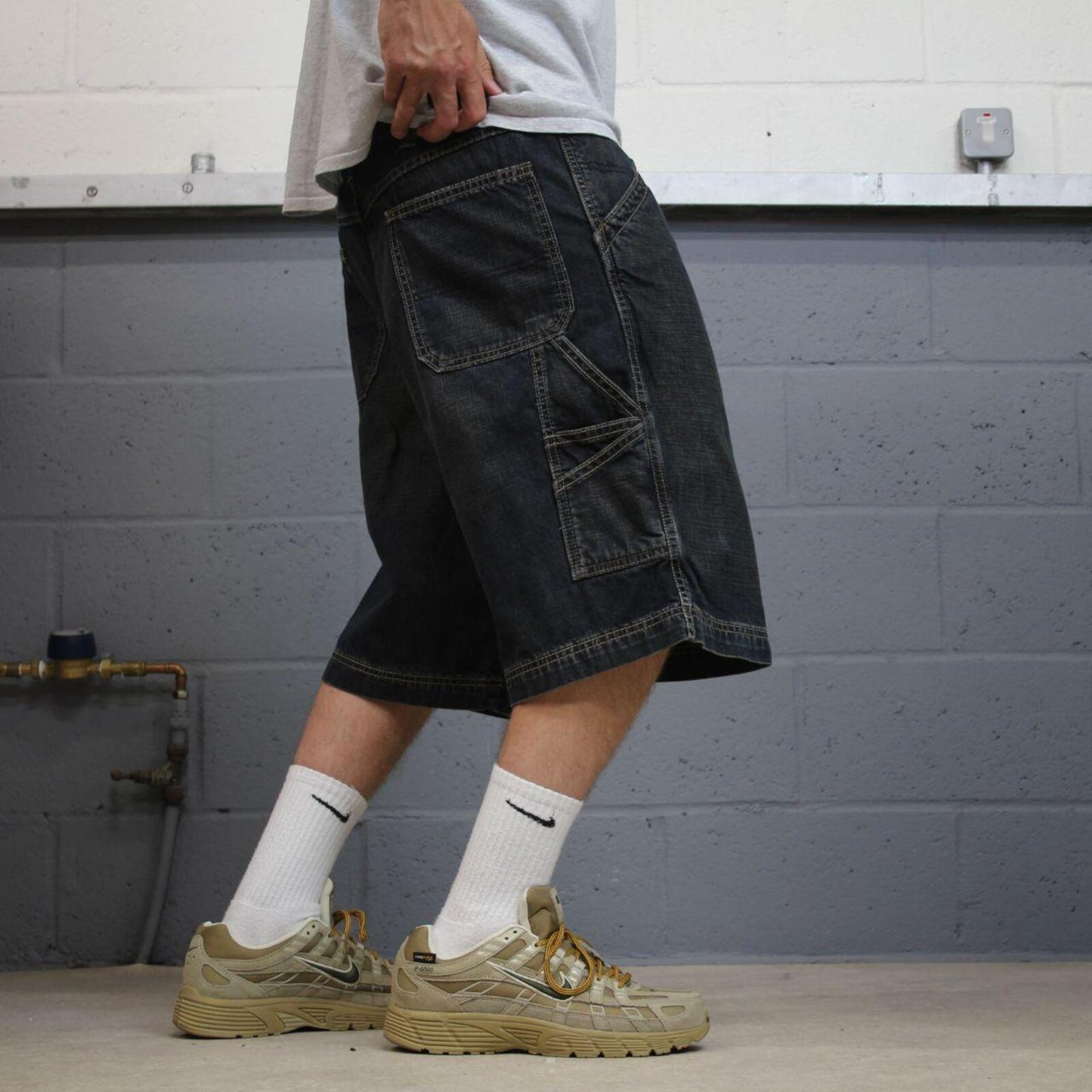 Baggy carpenter shorts denim cargo navy Old Navy Painter’s loose leg skater style surf jorts
