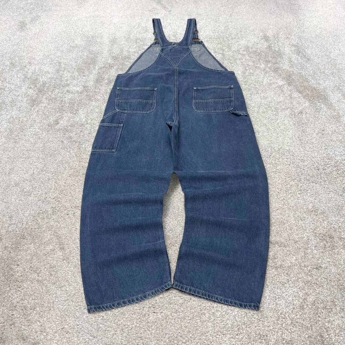 Vintage Carhartt dungarees W42L30 mens denim overalls blue utility bib & brace worker 90s skater
