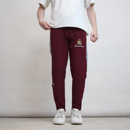 Embroidered Under Armour trackies S