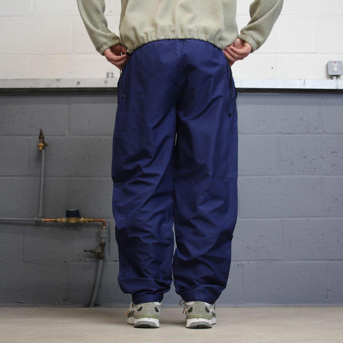 Vintage Y2K baggy Adidas tracksuit bottoms navy Wide-leg embroidered mesh lined track pants