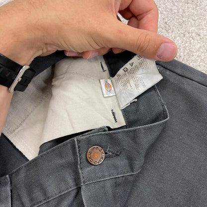 Dickies baggy carpenter shorts grey Chino style skater shorts long wide leg festival